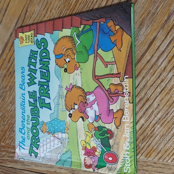 The Berenstain Bears and the Trouble With Friends - Picture 16 of 16